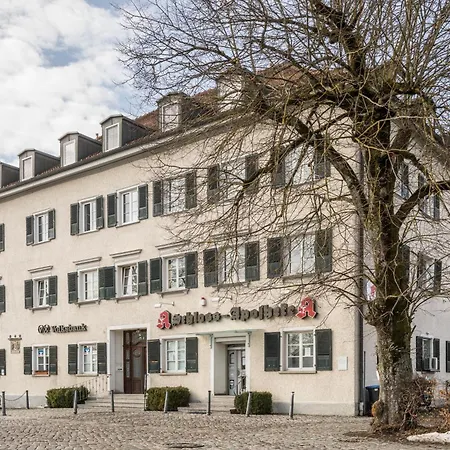 Am Schloss * Heiligenborn